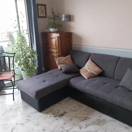 아파트 Californie